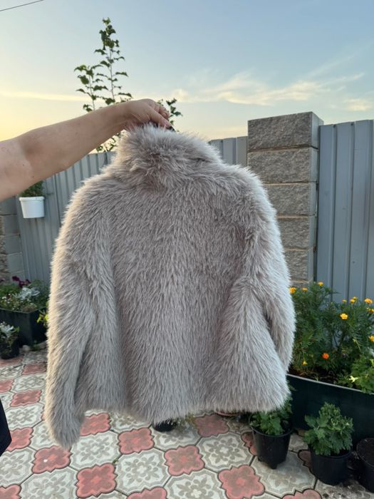 Продам женскую одежду