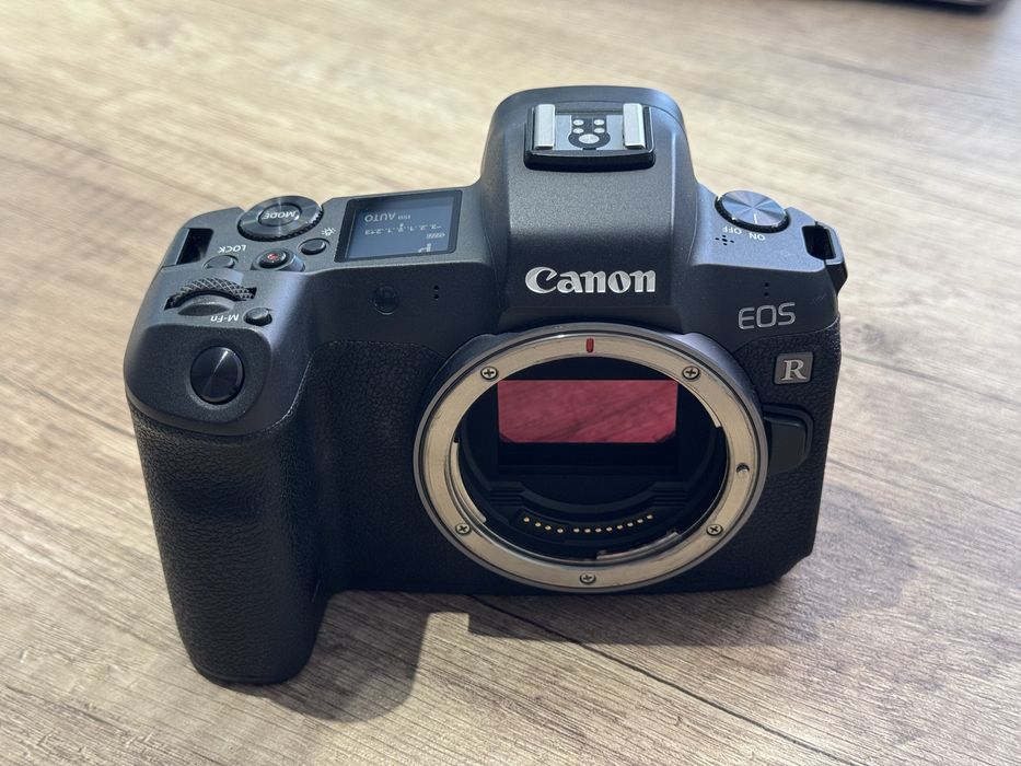 Canon R фотоаппарат