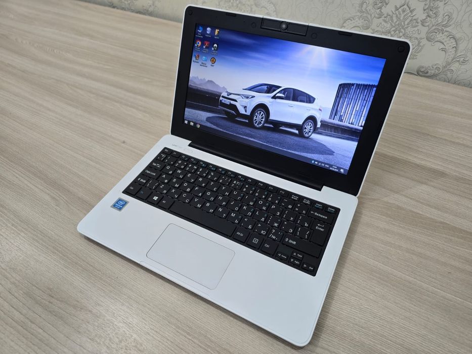 Classmate, 4-ядерный, SSD 128Gb, Ram 4Gb