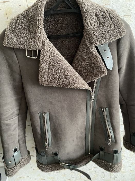 Продам осеннюю дубленку