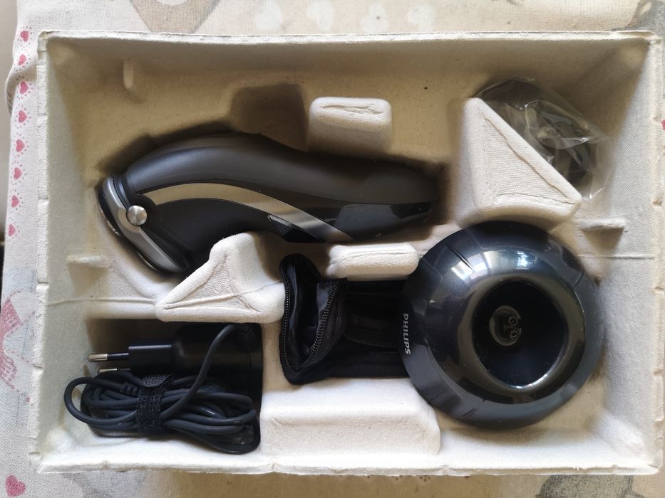 Електрическа самобръсначка Philips Power Touch