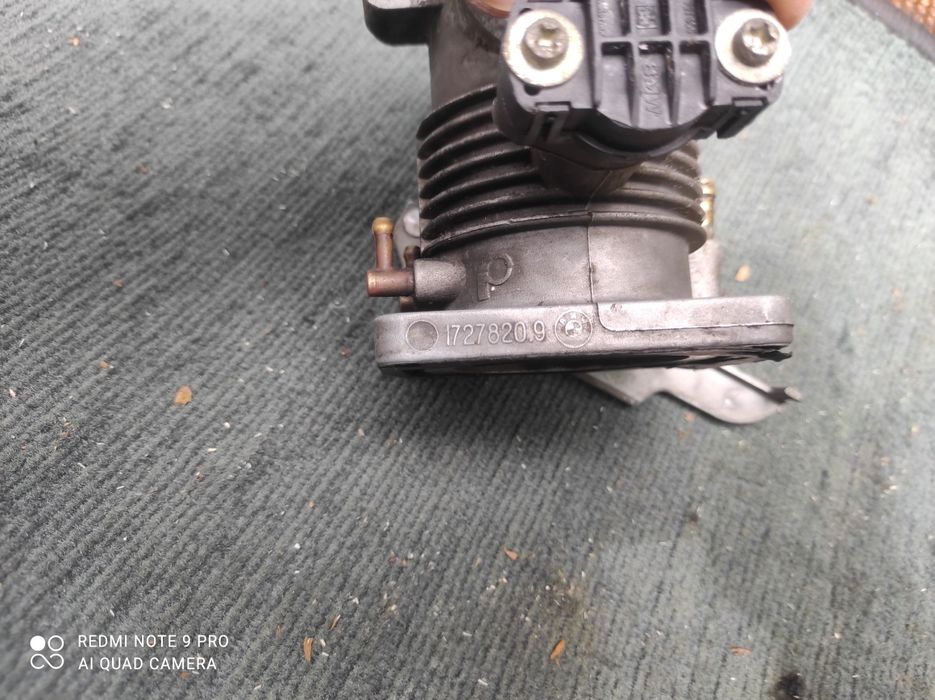 Дроселова клапа БМВ е36