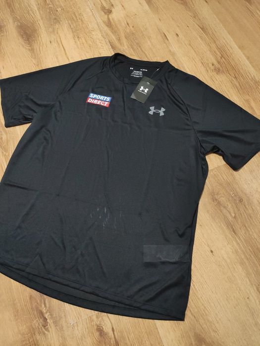 Tricou Under Armour subțire mărimea XL