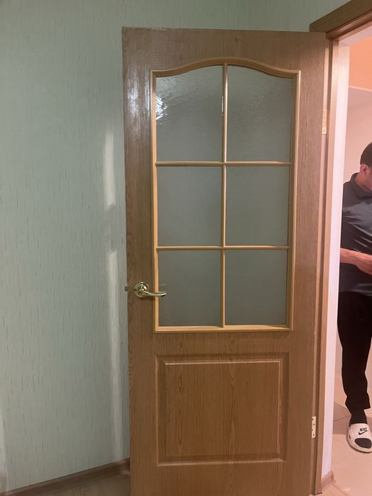 Пррдаются двери разных размеров  бу