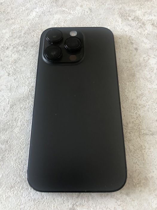 Iphon 14 pro 128 в отличном состоянии
