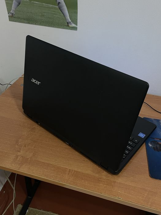 Продам ноутбук в хорошем состояний