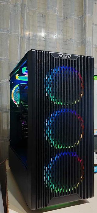 Продавам Добър Геймърски Комютър Intel I5 12400F/32GB/1000Gb SSD/MSI RTX 3060TI/Гаранция