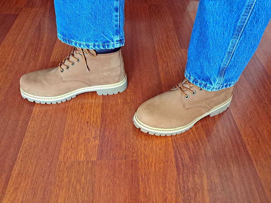 Продам ботинки Jacata 45 р. коричневые