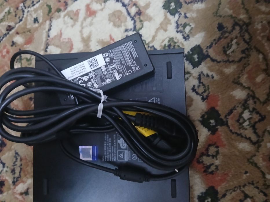 DELL 128 GB  windows10pro