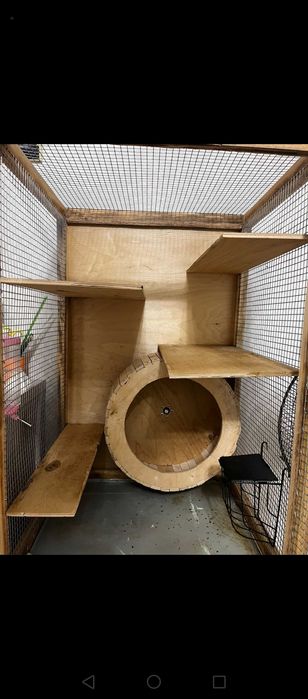 Деревянная клетка