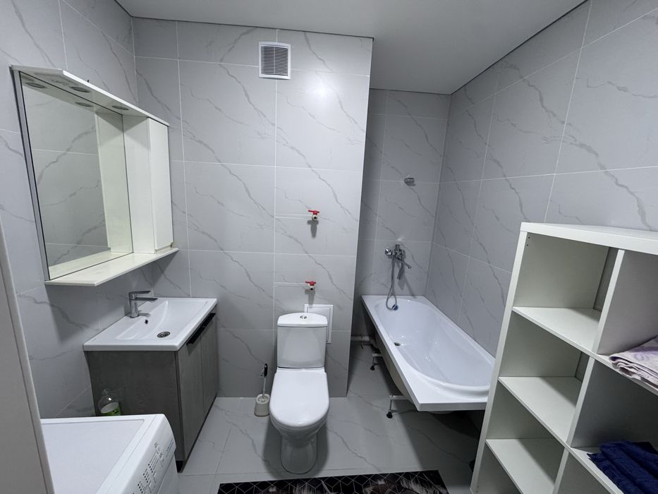 Сдам 2 комн квартиру в аренду