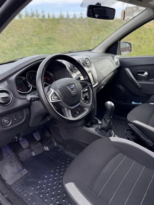 Sandero stepway 0.9 GPL  FULL