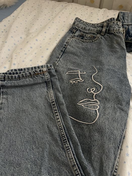 Дънки на Бершка, Дефакто, Мави и други