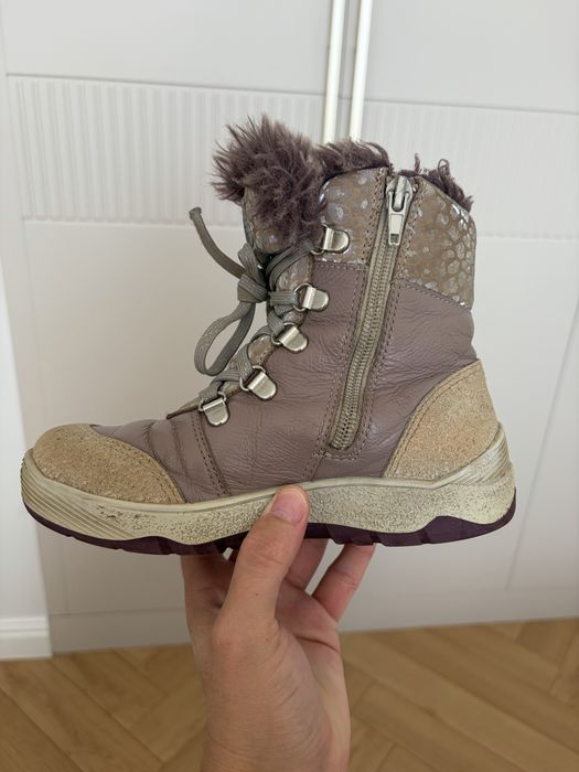 Продам детские зимние сапоги