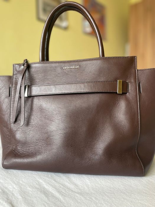 Дамска чанта Coccinelle естествена кожа, голяма, събира формат А4