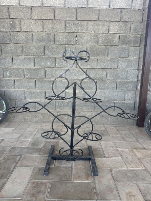 Подставка для цветов