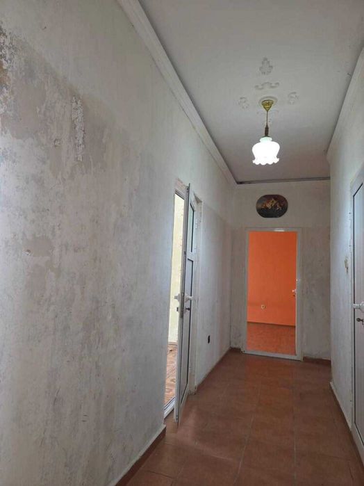 Продава се Тристаен апартамент в Пловдив, Център - 88 кв.м за 719 €/кв.м - Снимка #8