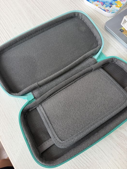 продам прошитый nintendo switch lite