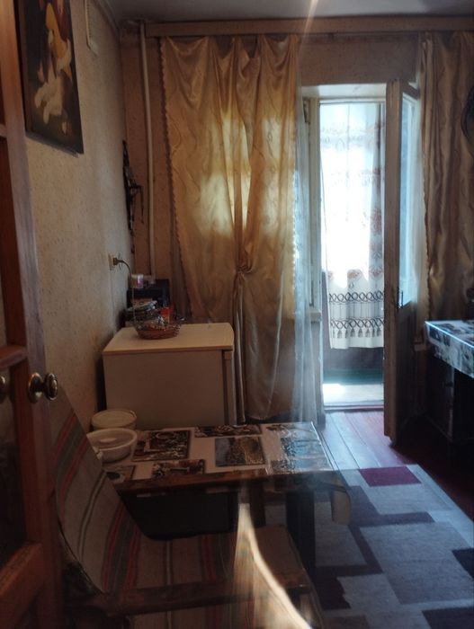 Продаётся 1 комнатная квартира на 3 этаже, Американская школа.кирпич