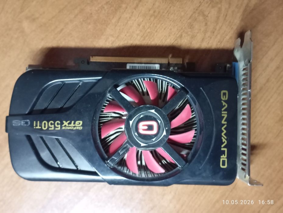 Видеокарта GTX 550TI gs 1gb