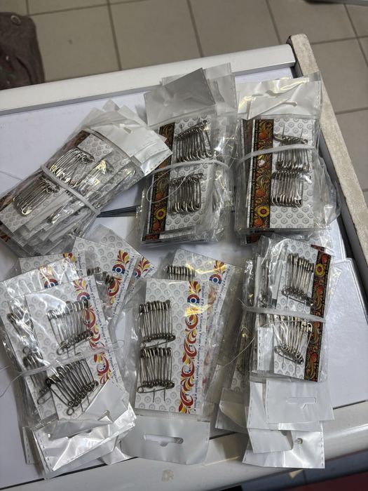 Продам набор булавок 20 штук