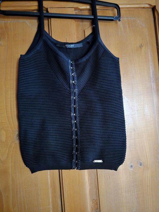 Guess корсет - топ,чисто  нов,оригинален