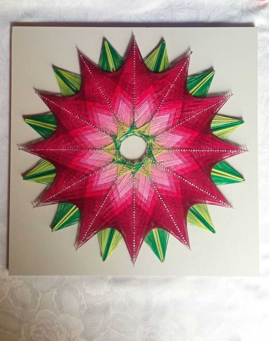 Картина нитями String Art