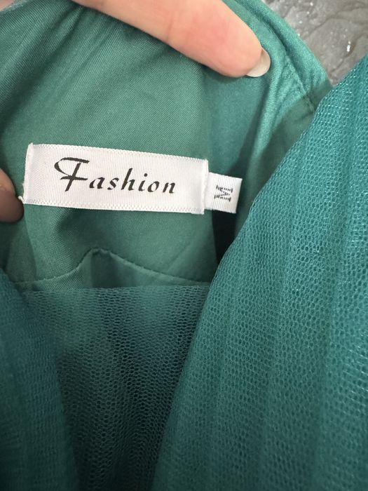 Официална тюркоазено зелена рокля