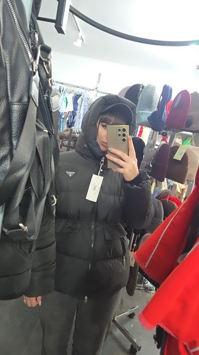 Продам новую куртку