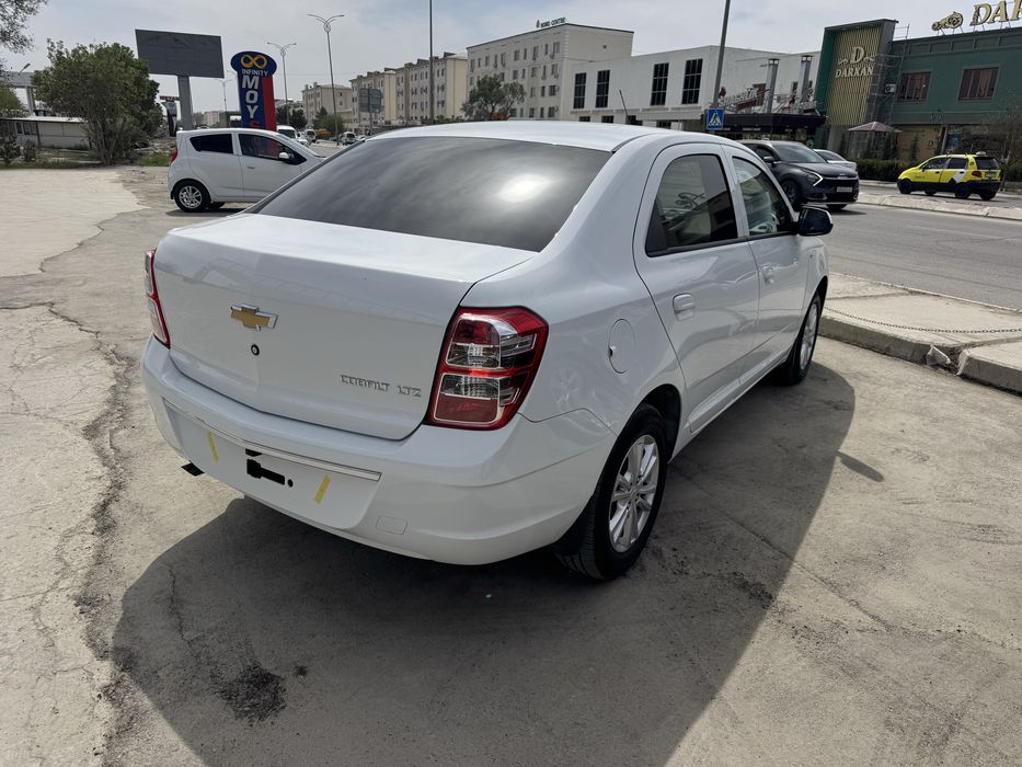 Chevrolet Cobalt 2025 — 3