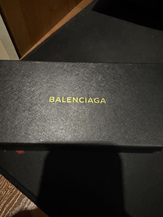 Слънчеви очила Balenciaga