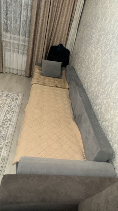 Продам диван за 45 000 тг.