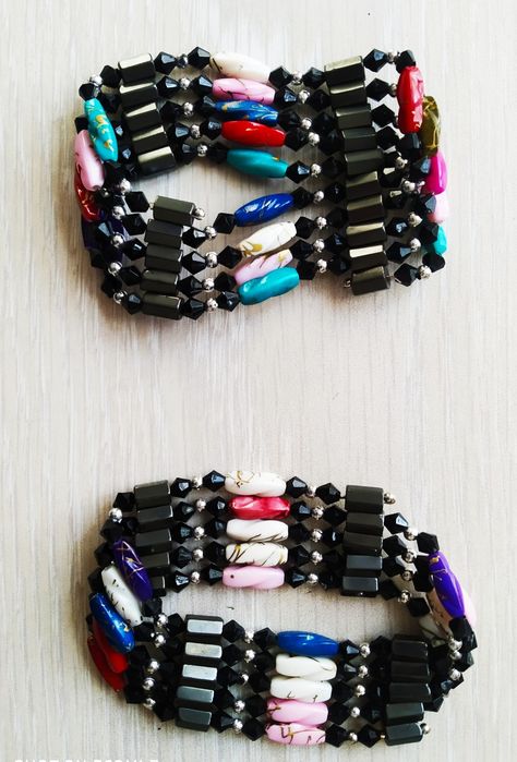 Продам магнитные бусы. новые.