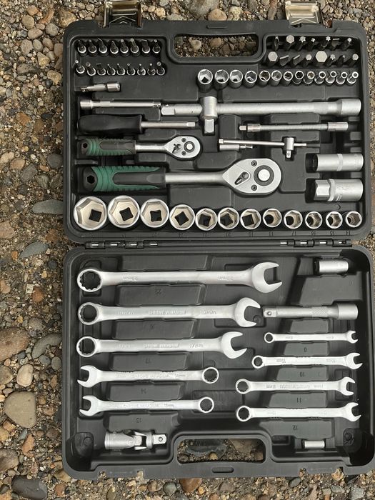 Продам набор ключей