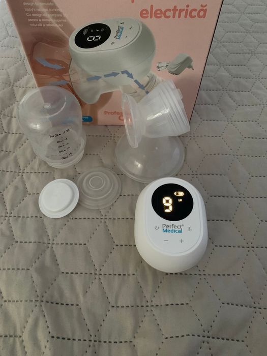 Patut de bebe si doua pompe de san