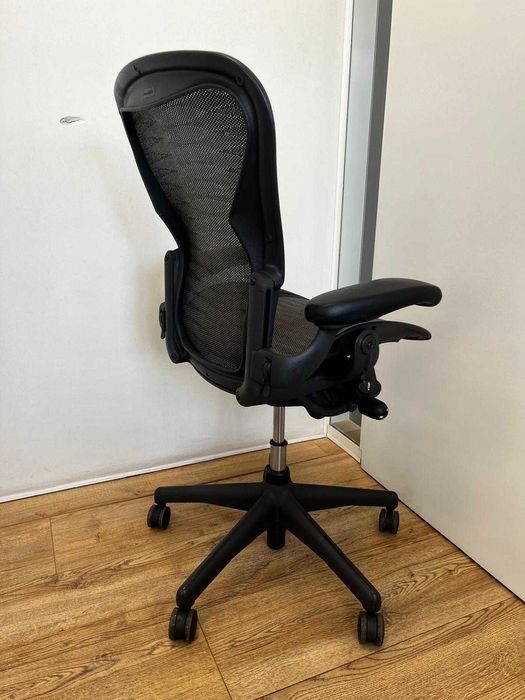 Refurbished Herman Miller Aeron Tuxedo
