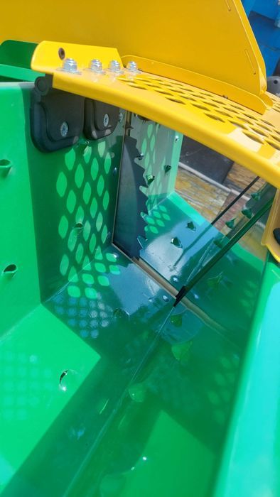 fierastrau circular professional la tractor cu lama widia