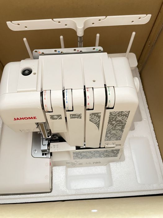 Оверлок Janome ML785