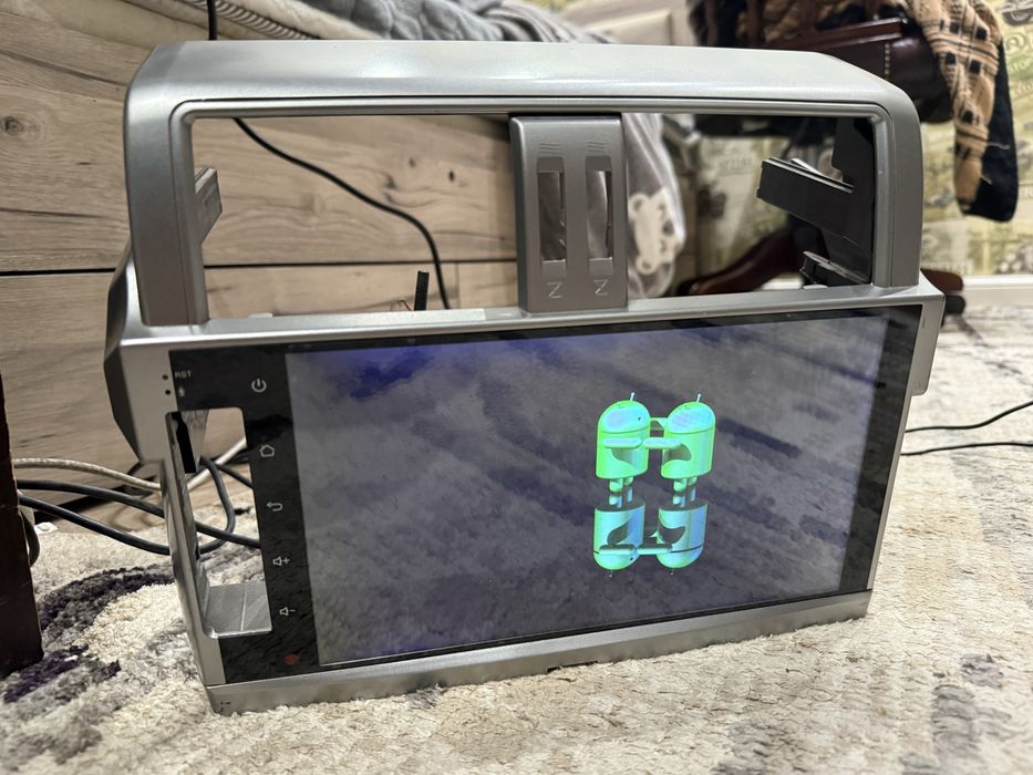 * Prado 150 Android монитор (штатное головное устройство - магнитола)