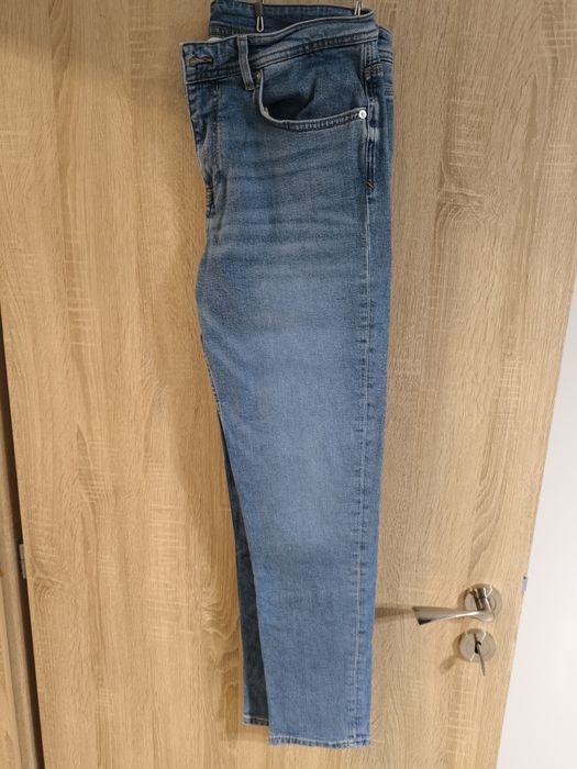 Мъжки дънки Зара