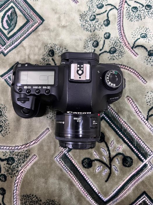 Canon EOS 5D   MARK ll