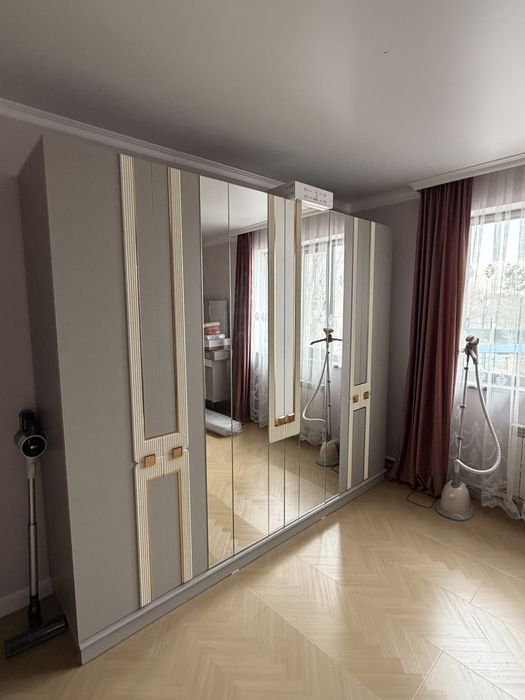 продам гарнитур в хорошем состоянии