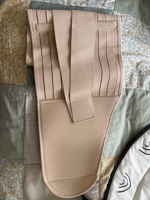 Чисто нов стягащ колан за след раждане Вика бейби