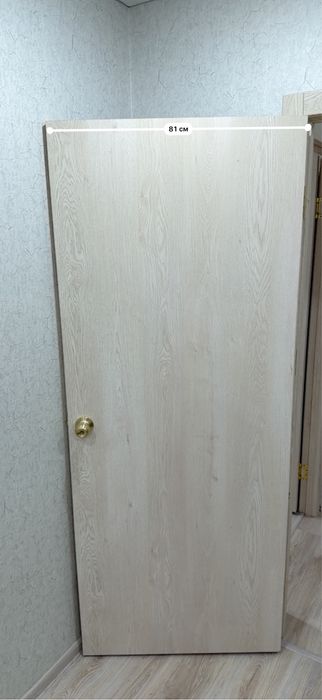 Продам ламинат бу и двери Дешего