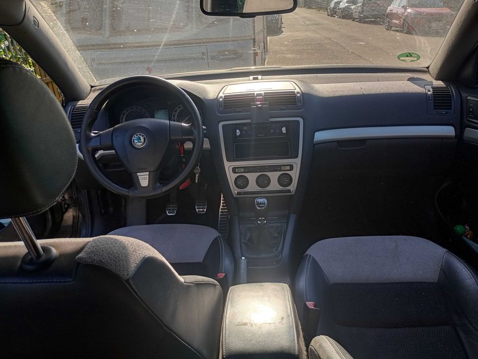 Skoda Octavia 2 RS