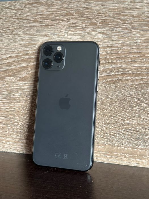 Vând iPhone 11 Pro 64 GB space Grey stare excelenta