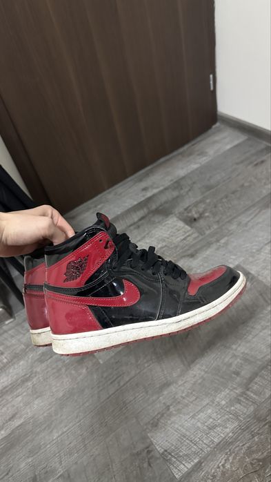 Jordan 1 High Patent Bred 41 номер