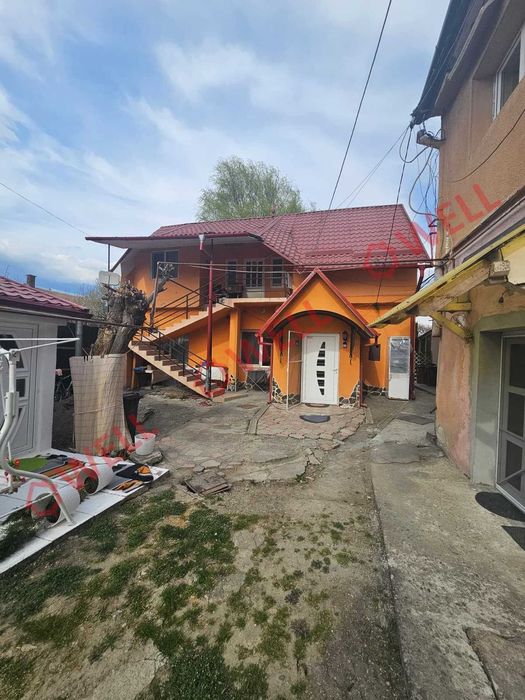 Casă de vânzare – Reghin, strada Mihai Eminescu