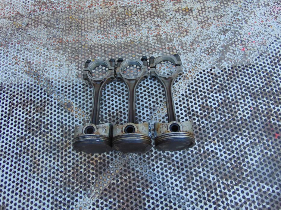 Piston cu biela Toyota Aygo 1.0 1kr an 2005-2012 citroen c1 peugeot 107
