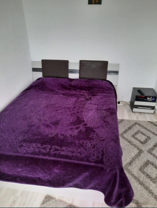 Vând apartament cu 3 camere în orașul Giurgiu